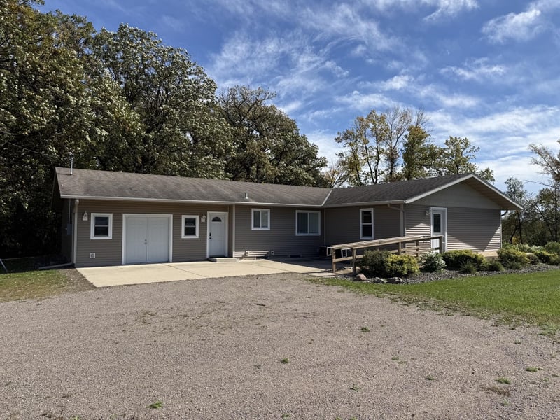 8551 County Road 75, Saint Joseph, MN 56374
