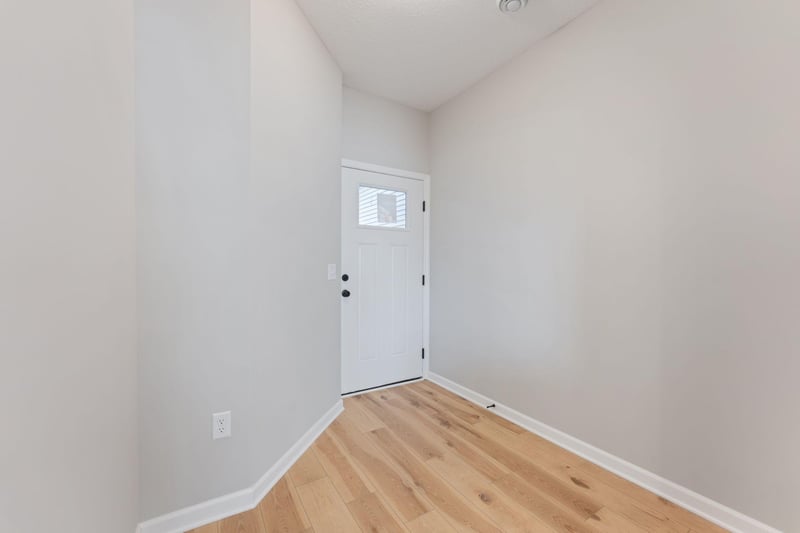 23149 Creekview Ct, Rogers, MN 55374