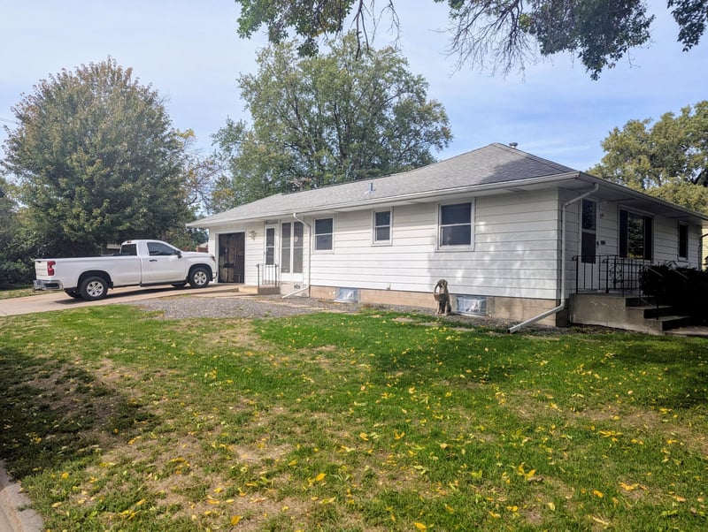 5301 Penn Ave N, Brooklyn Center, MN 55430