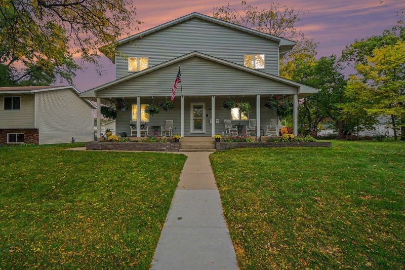 630 Summit Ave, Saint Paul Park, MN 55071