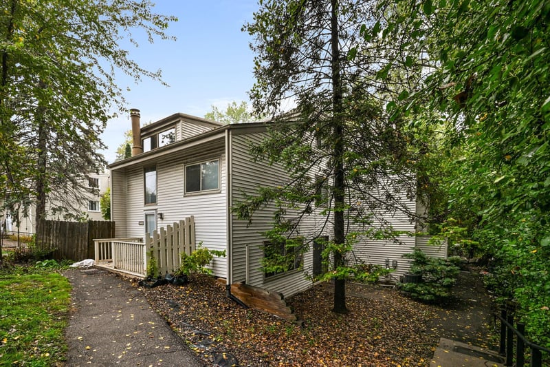 5563 E Bavarian Ps, Fridley, MN 55432