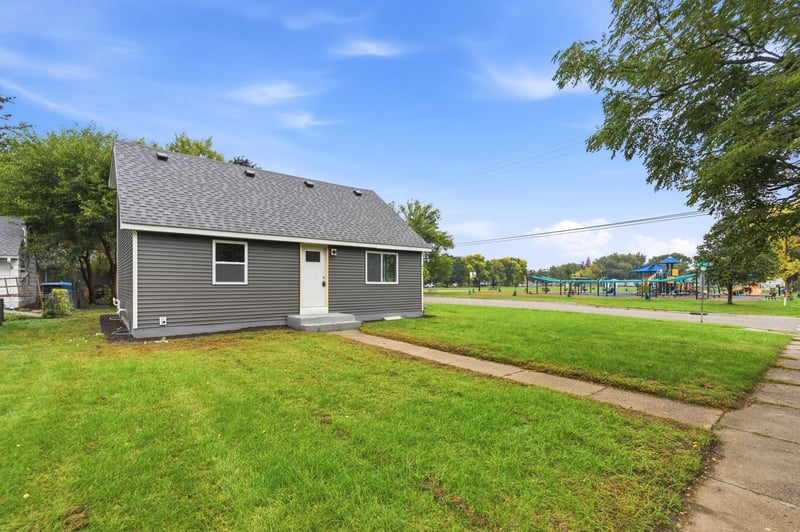 4533 Welcome Ave N, Crystal, MN 55422
