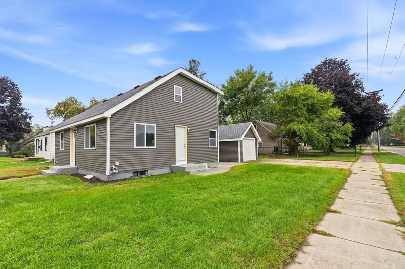 4533 Welcome Ave N, Crystal, MN 55422