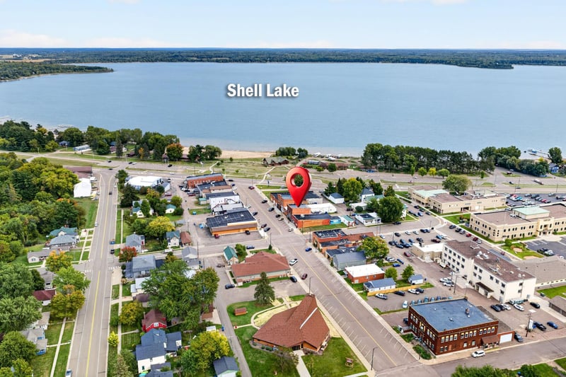 36 5th Ave, Shell Lake, WI 54871