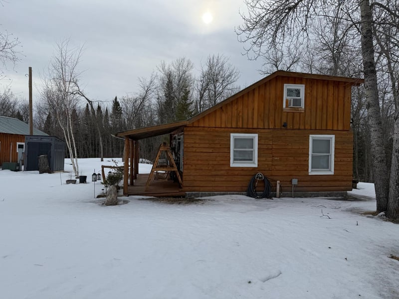 1736 67th St SW, Baudette, MN 56623