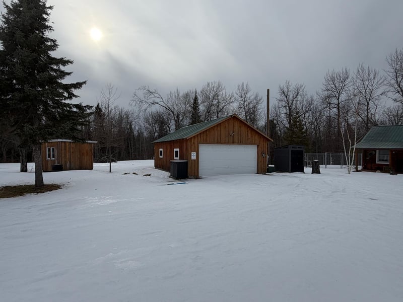 1736 67th St SW, Baudette, MN 56623