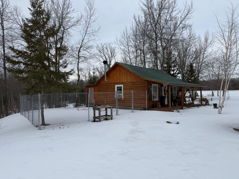 1736 67th St SW, Baudette, MN 56623
