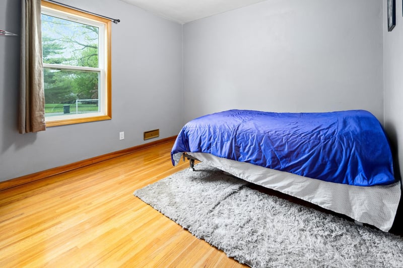216 2nd Ave N, Waite Park, MN 56387