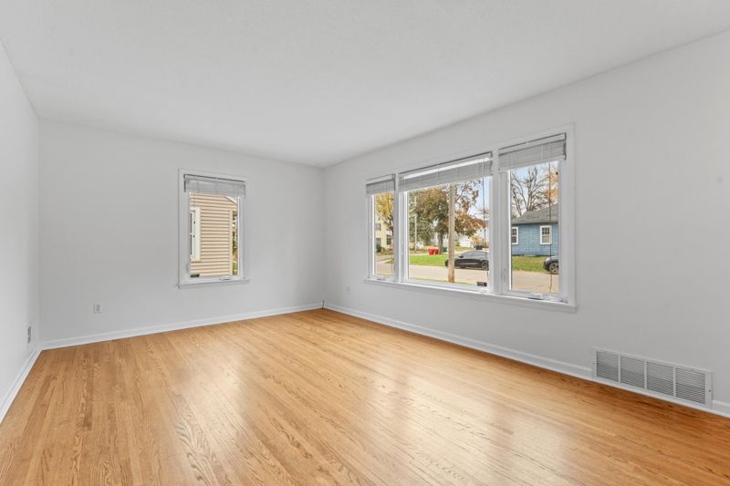 1308 3 1/2 St SE, Rochester, MN 55904