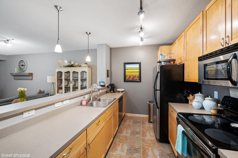 7601 Aldrich Ave S #215, Richfield, MN 55423