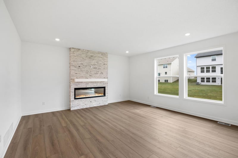 1082 Achilles Dr, Rosemount, MN 55068