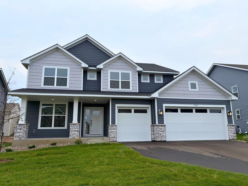 1082 Achilles Dr, Rosemount, MN 55068