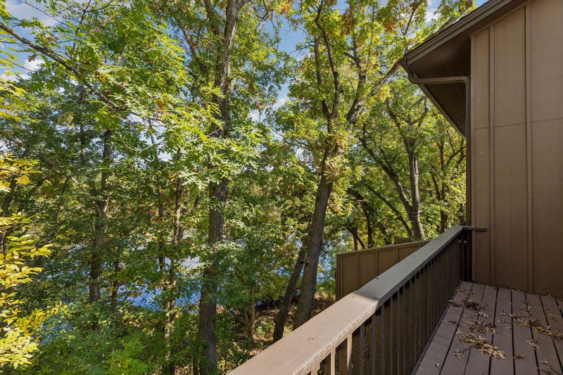 2677 Sumac Rg, White Bear Lake, MN 55110