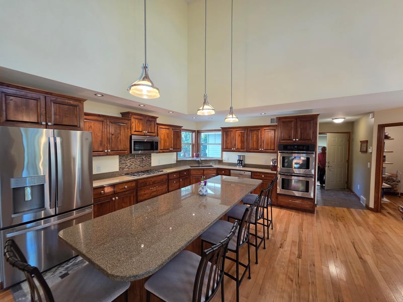 5013 Hidden Acres Cir, Saint Cloud, MN 56301