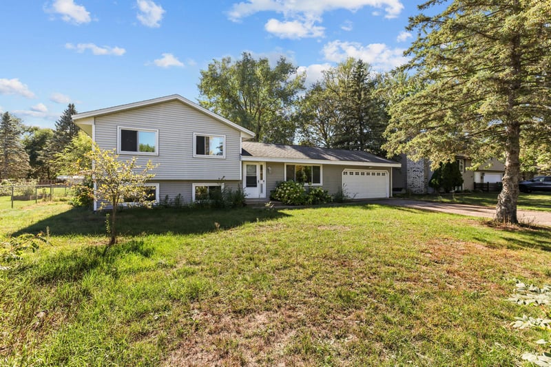 1600 131st Ave NE, Blaine, MN 55449