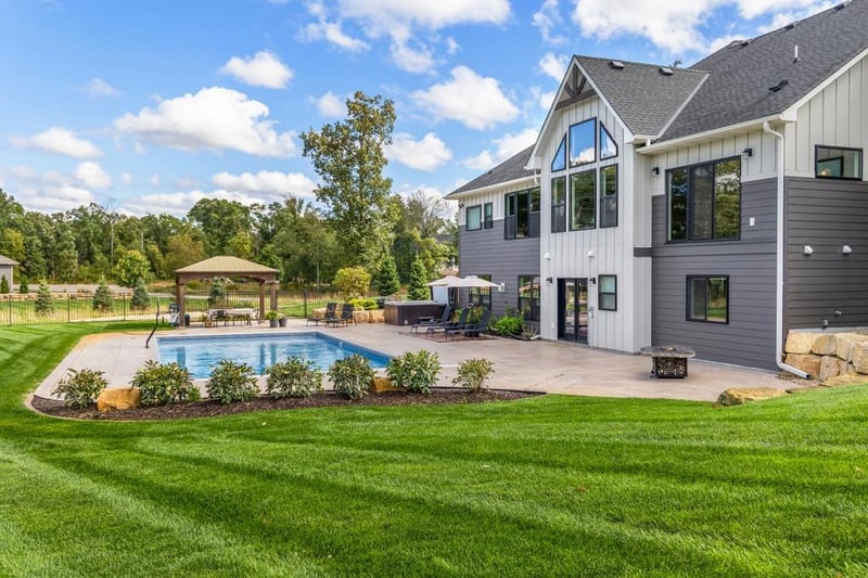 19986 Unity St NW, Oak Grove, MN 55011