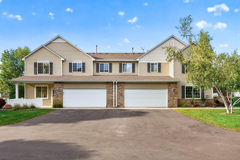 4600 Blaine Ave #2202, Inver Grove Heights, MN 55076