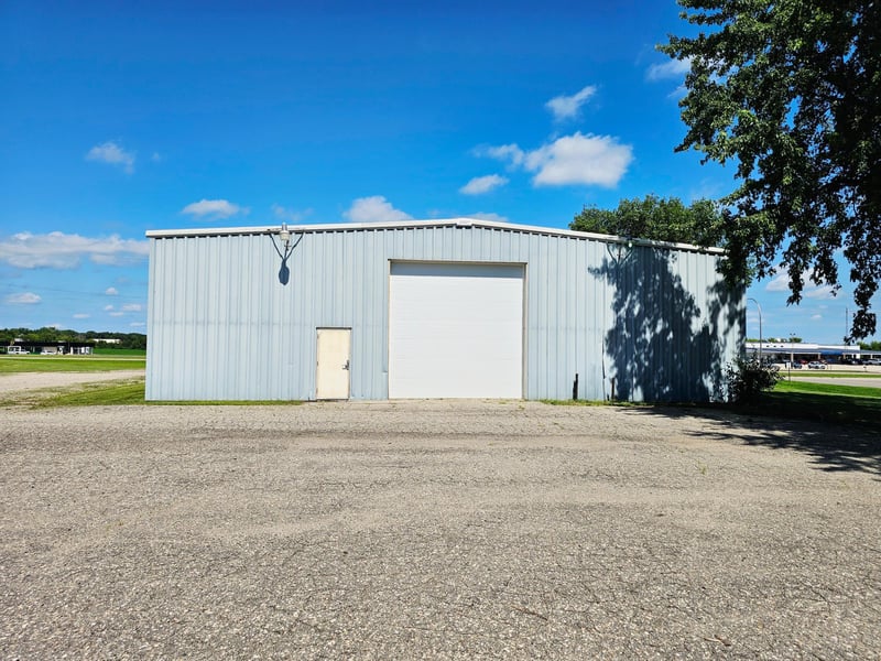 TBD Black Oak Ave, Montevideo, MN 56265