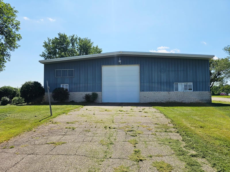 TBD Black Oak Ave, Montevideo, MN 56265