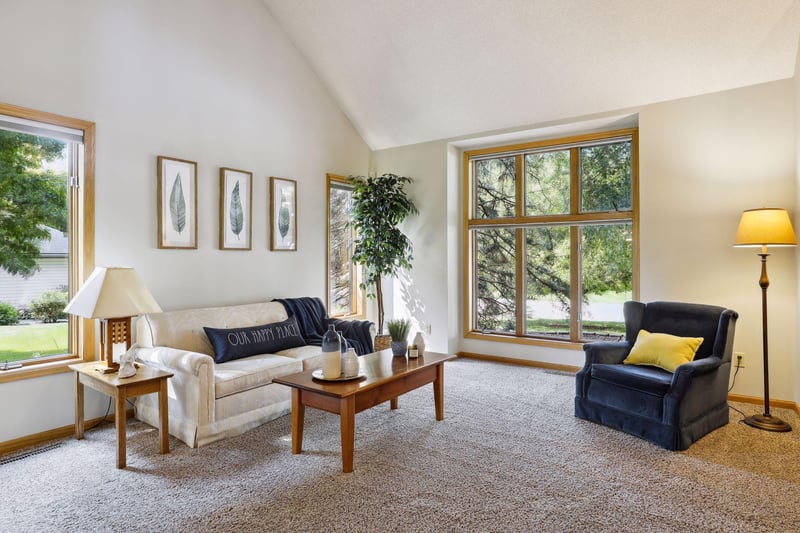 3626 Krey Ave, Vadnais Heights, MN 55127