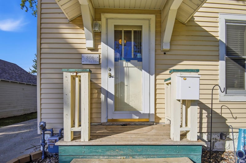 806 6th Ave NW, Austin, MN 55912