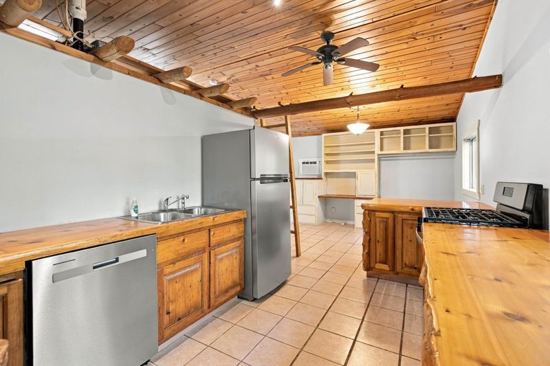 36172 Bonnie Lakes Rd, Crosslake, MN 56442
