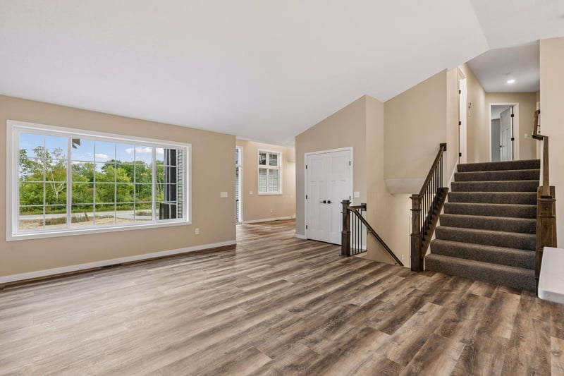 27532 Dahlia Ct NW, Isanti, MN 55040