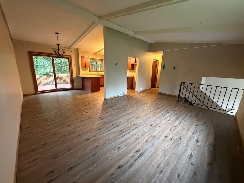 7701 Queen Ave N, Brooklyn Park, MN 55444