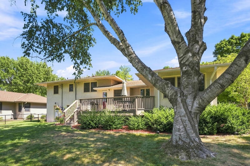314 Maple Ave S, Maple Lake, MN 55358