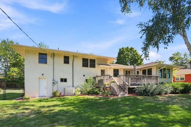 314 Maple Ave S, Maple Lake, MN 55358