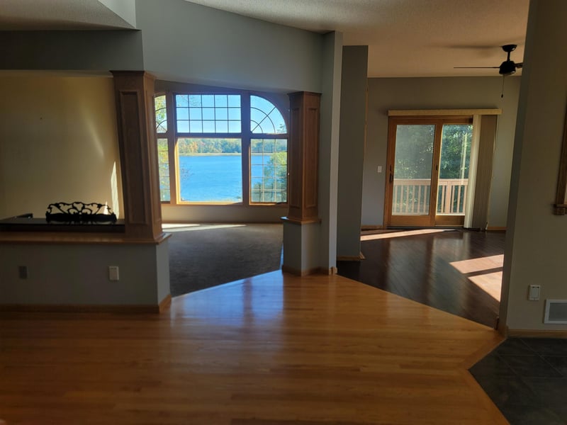 28319 Lakeside Ln, Lindstrom, MN 55045