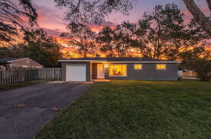 10101 Palm St NW, Coon Rapids, MN 55433