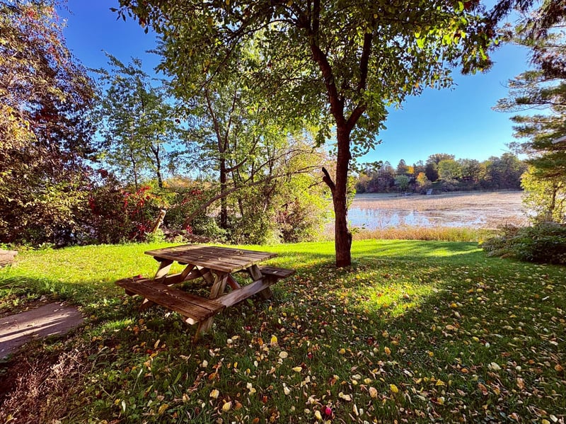 311 Bay Ave SE, Baudette, MN 56623
