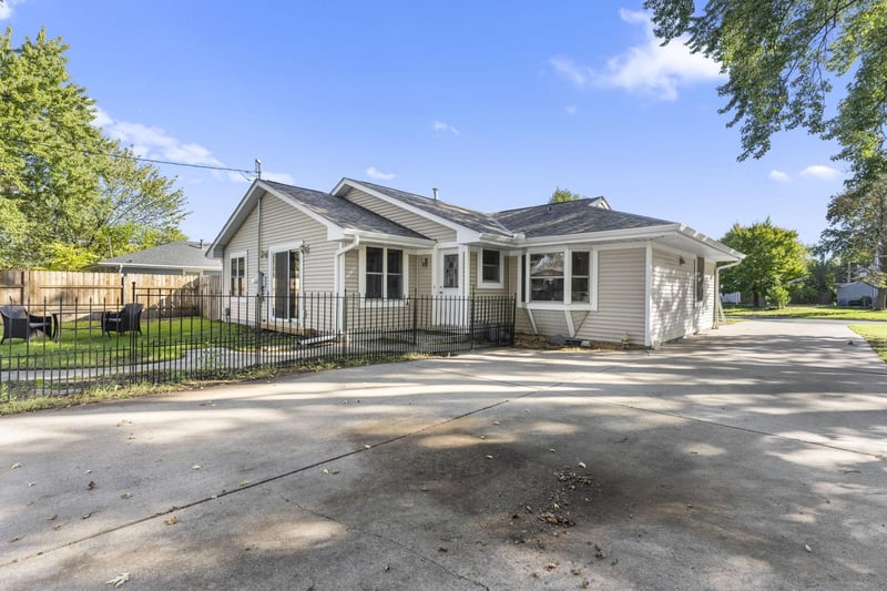 5347 Morgan Ave N, Brooklyn Center, MN 55430