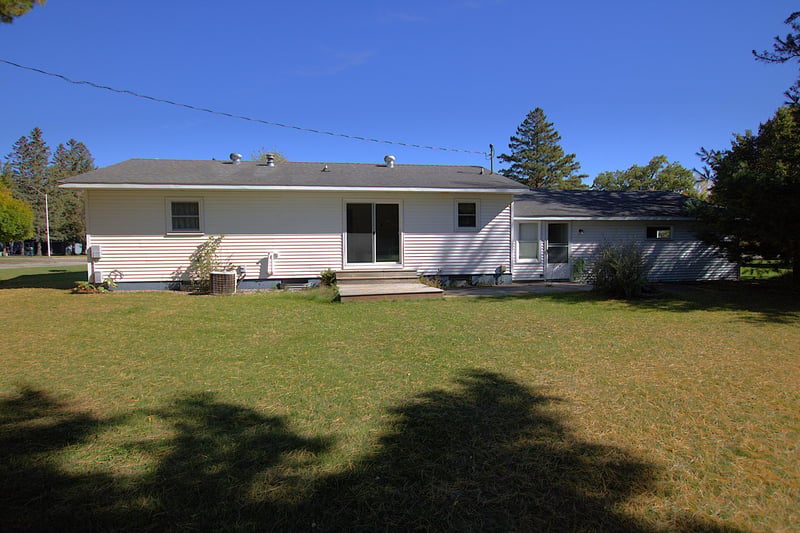 1519 4th St NE, Staples, MN 56479