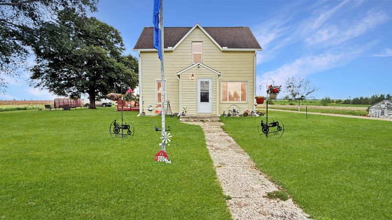 10391 880th Ave, Maynard, MN 56260
