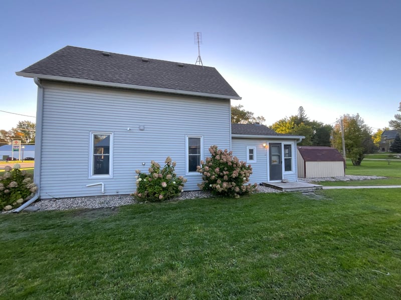 309 W Nokomis St, Osakis, MN 56360