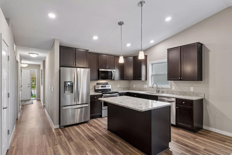 832 Aurora Cir, Red Wing, MN 55066