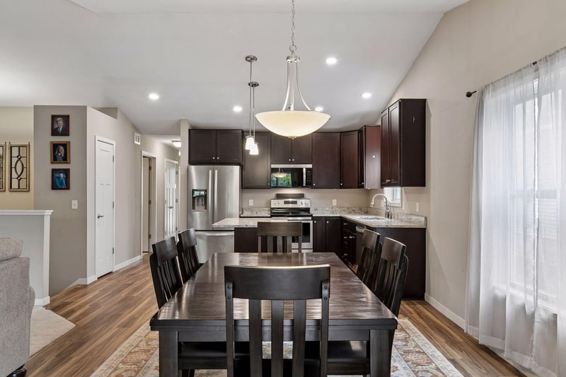 832 Aurora Cir, Red Wing, MN 55066