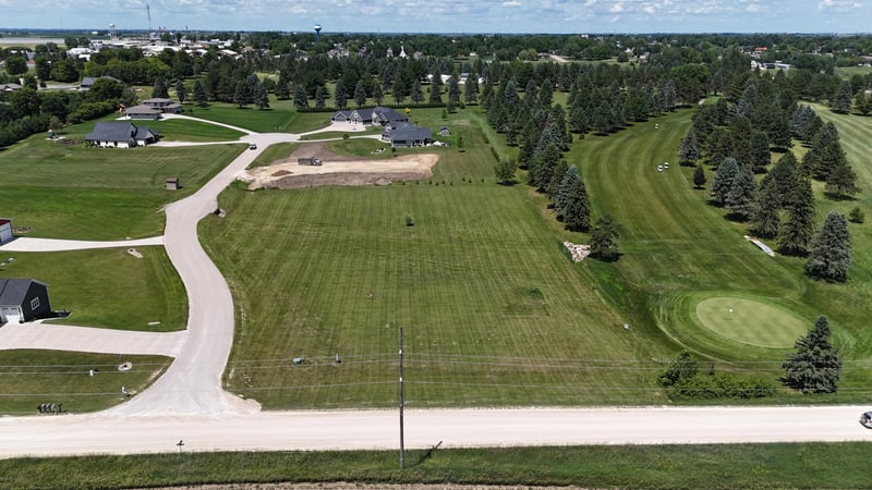 53022 253rd Ave, Plainview, MN 55964