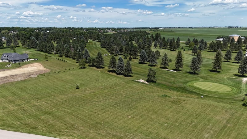 53022 253rd Ave, Plainview, MN 55964