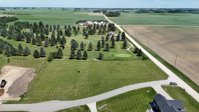 53022 253rd Ave, Plainview, MN 55964