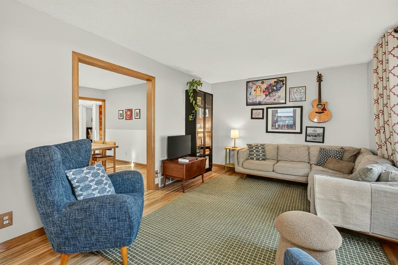 1806 17 1/2 St NW, Rochester, MN 55901
