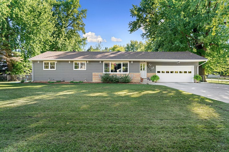 2505 16th Ave SW, Austin, MN 55912