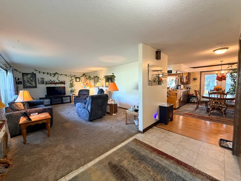 1318 Sunny St, Crookston, MN 56716