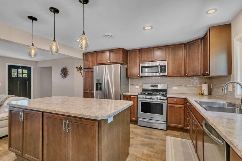 22200 County Road 43 NW, Big Lake, MN 55309
