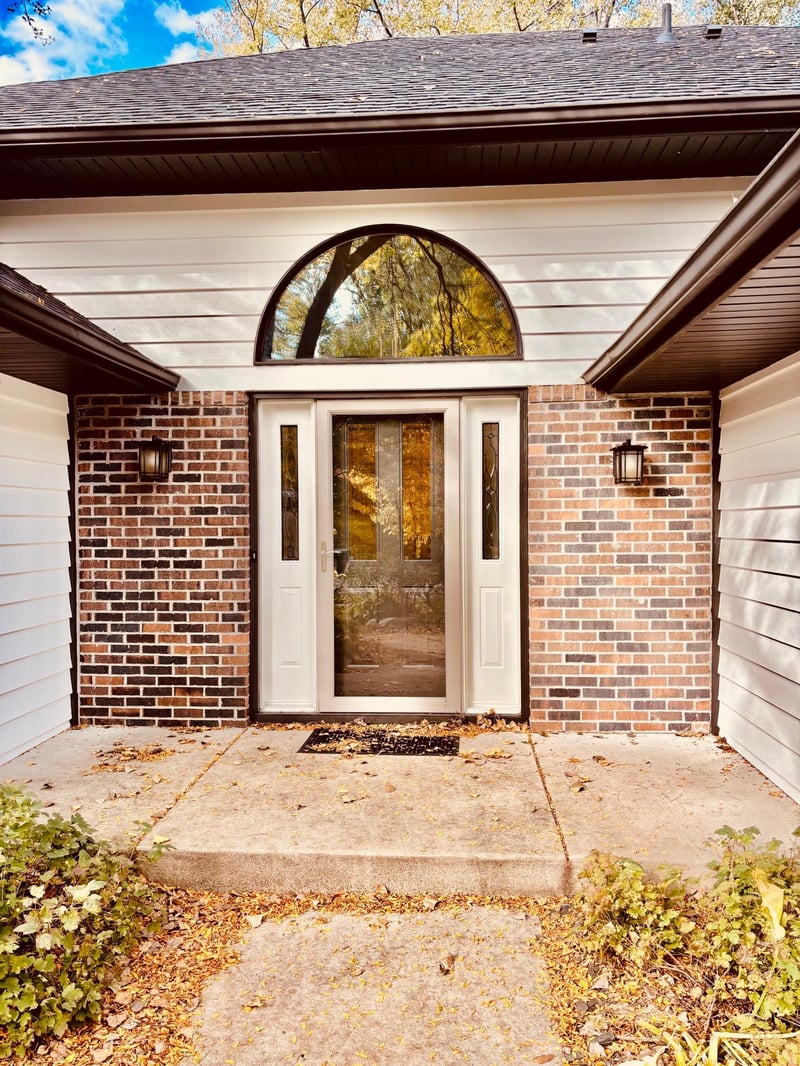 13505 Elkwood Dr, Apple Valley, MN 55124