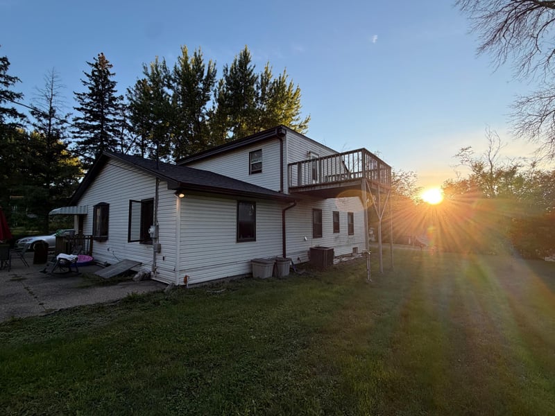 1836 Kennard St, Maplewood, MN 55109