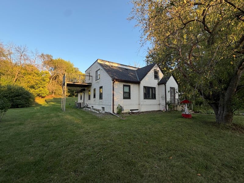1836 Kennard St, Maplewood, MN 55109