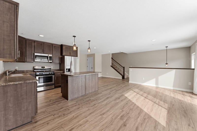 18610 Jonesboro Ct #205, Lakeville, MN 55044